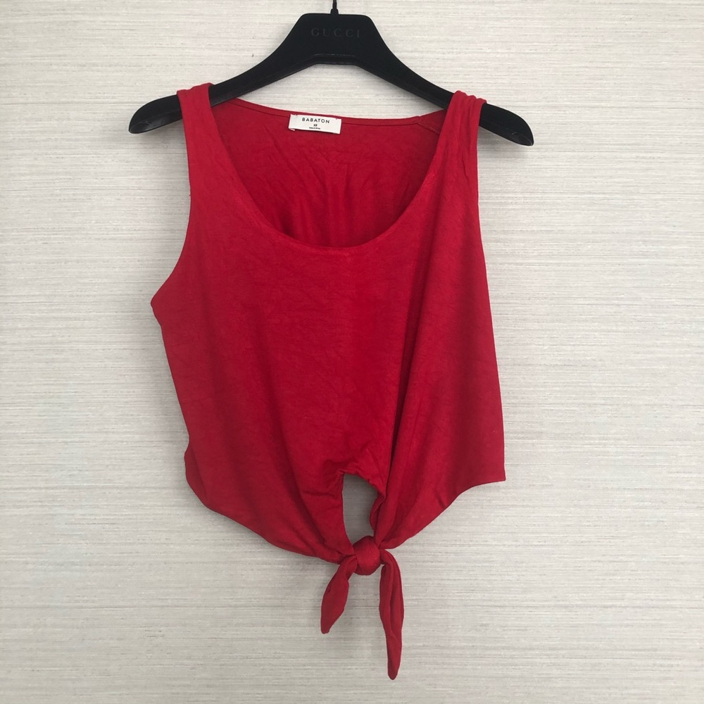 BABATON sexy red low cut crop top with knot XS